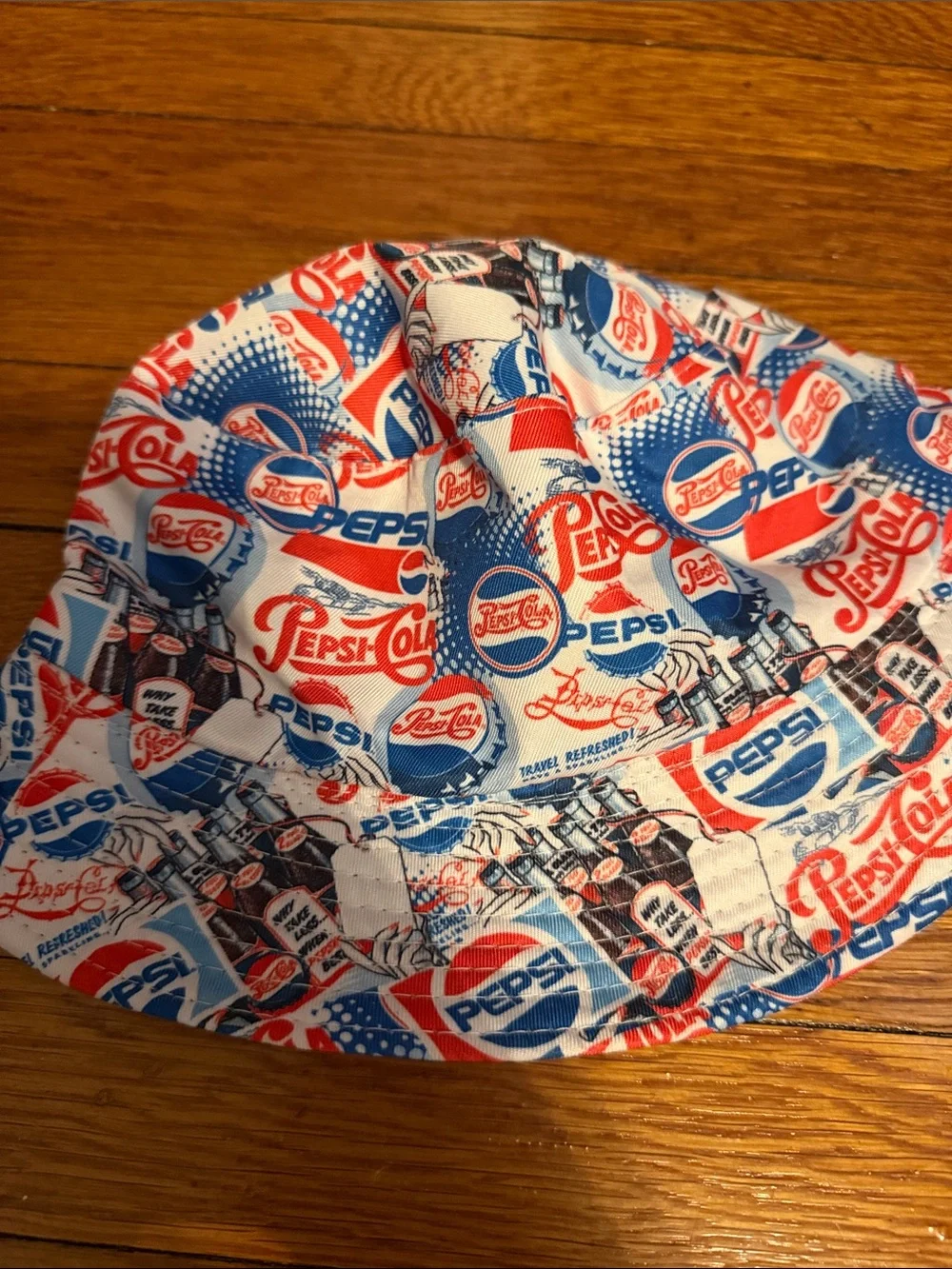 SHEIN Red White Blue Logo Print Bucket Hat - Picture 3 of 6